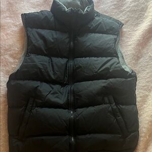 Women’s Black Puffer Vest